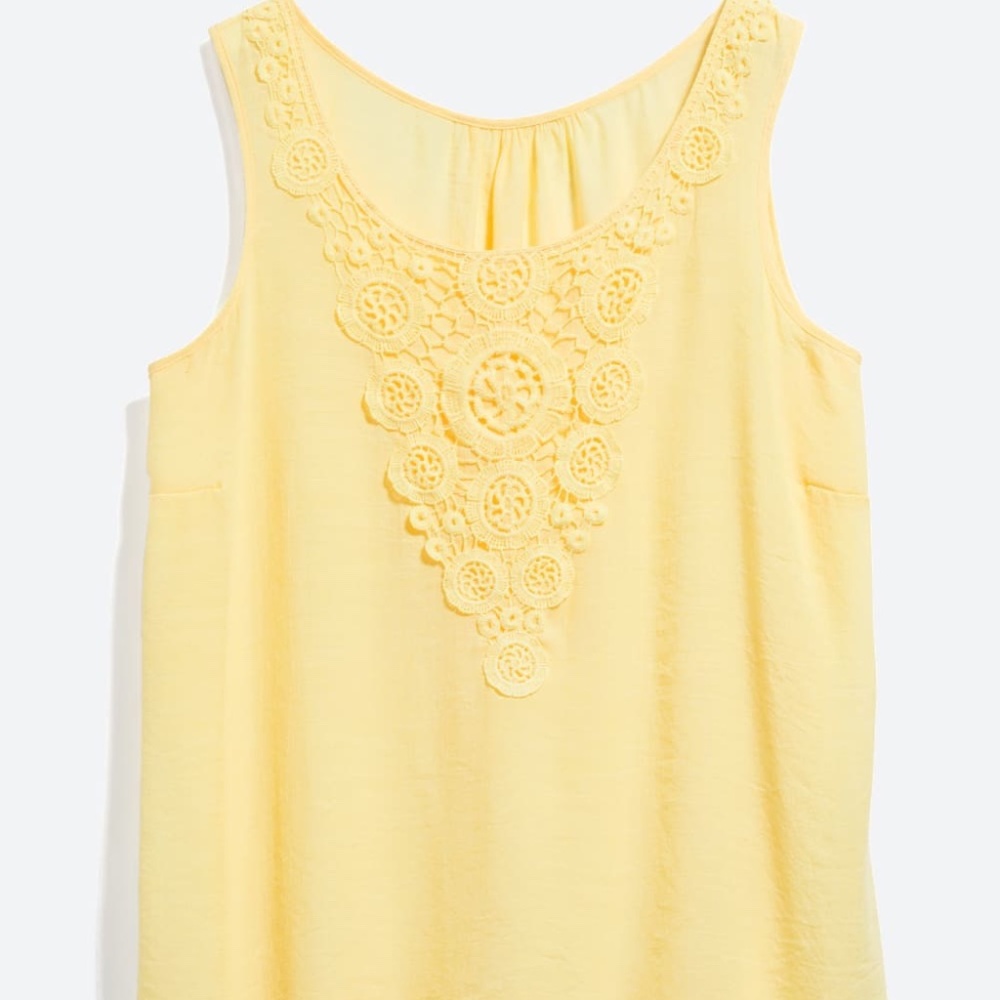 Love By Design Delan Crochet Detail Top